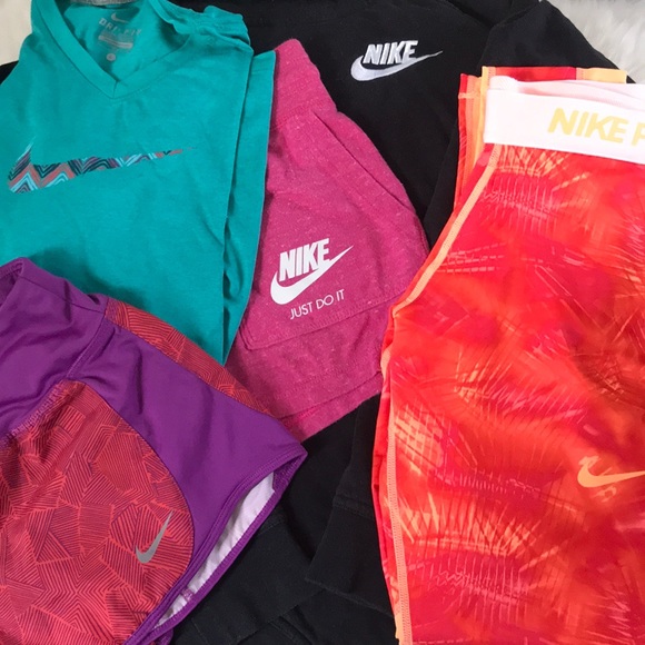 girls nike apparel
